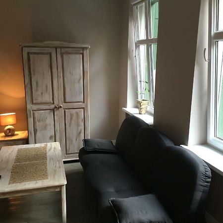 Kawalerka Fredry 3/12 Apartman Poznań Kültér fotó